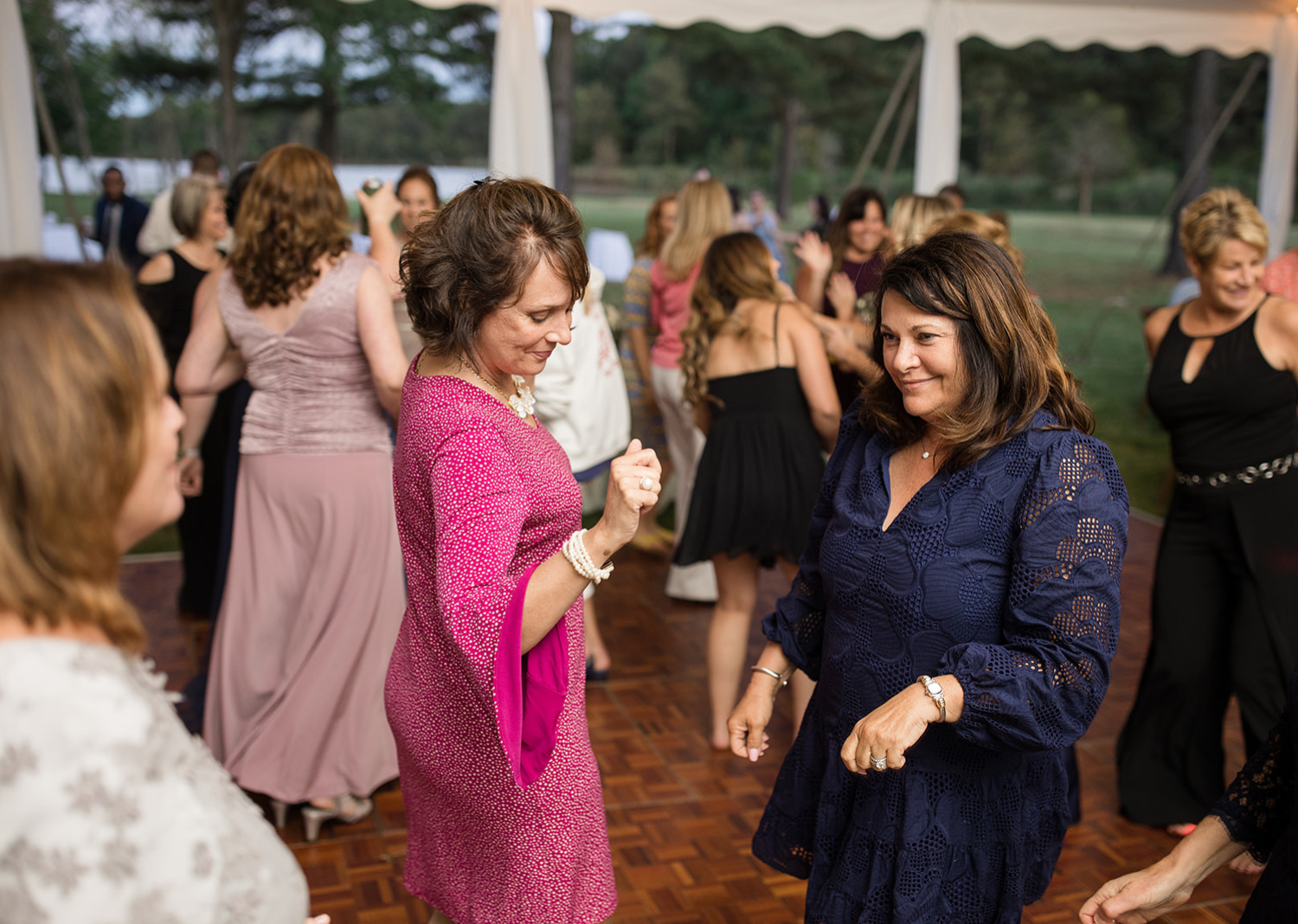 wedding guests dancing and having fun