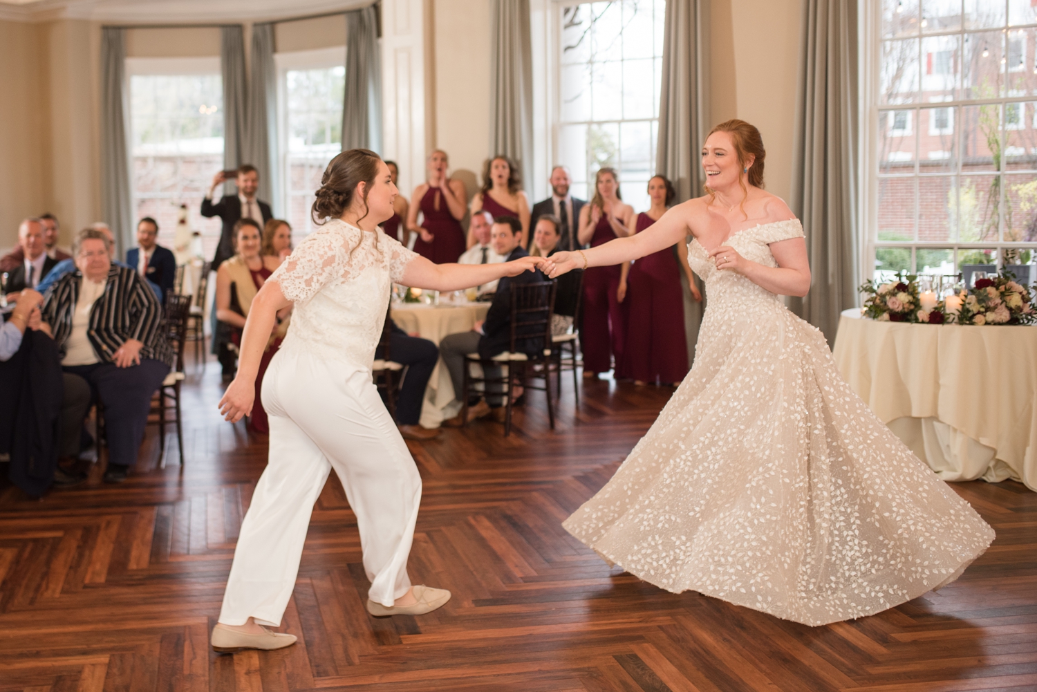 couple shares their first dance at the Tidewater Inn