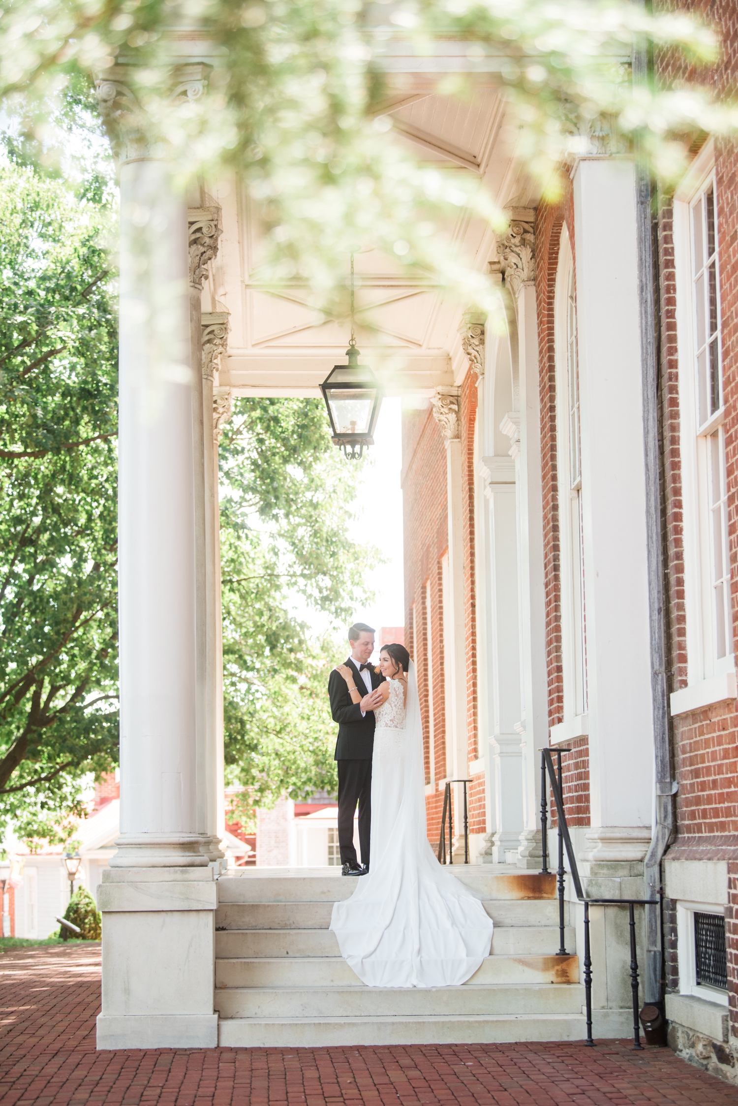 Annapolis State House Autograph Collection wedding couple bride and groom