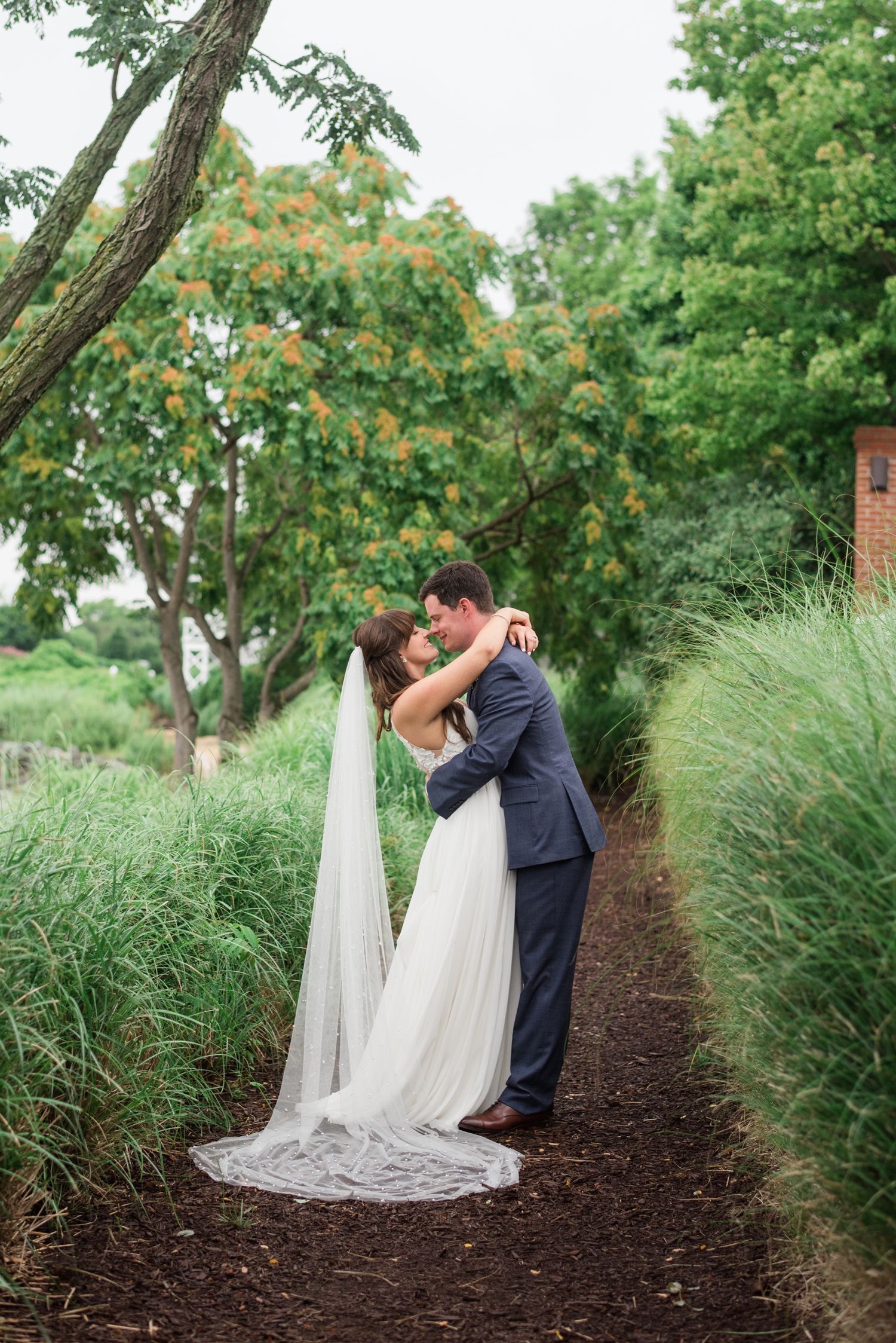 Best wedding photographer at Chesapeake Bay Beach Club Wedding