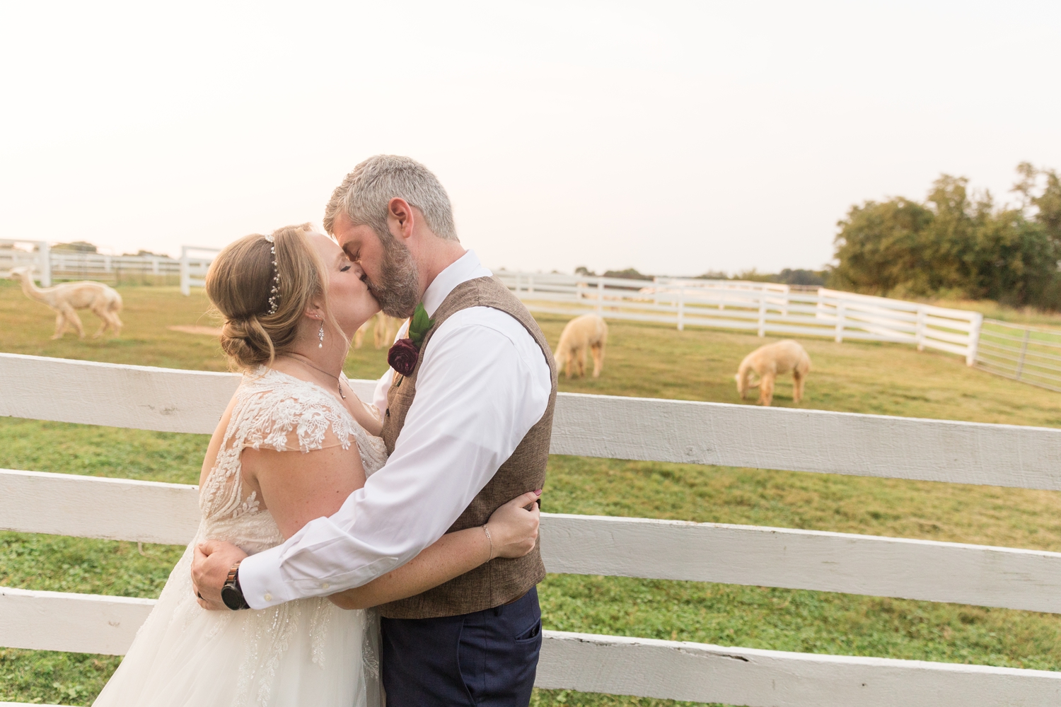 Best wedding photographer at Tusculum Farm Wedding