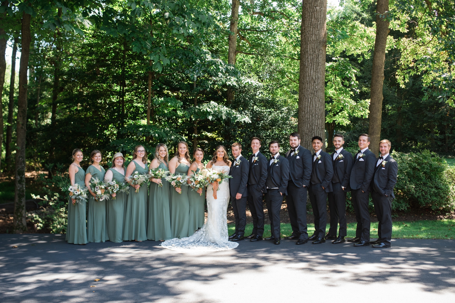 Manassas, VA wedding family formals at Sweeney Barn