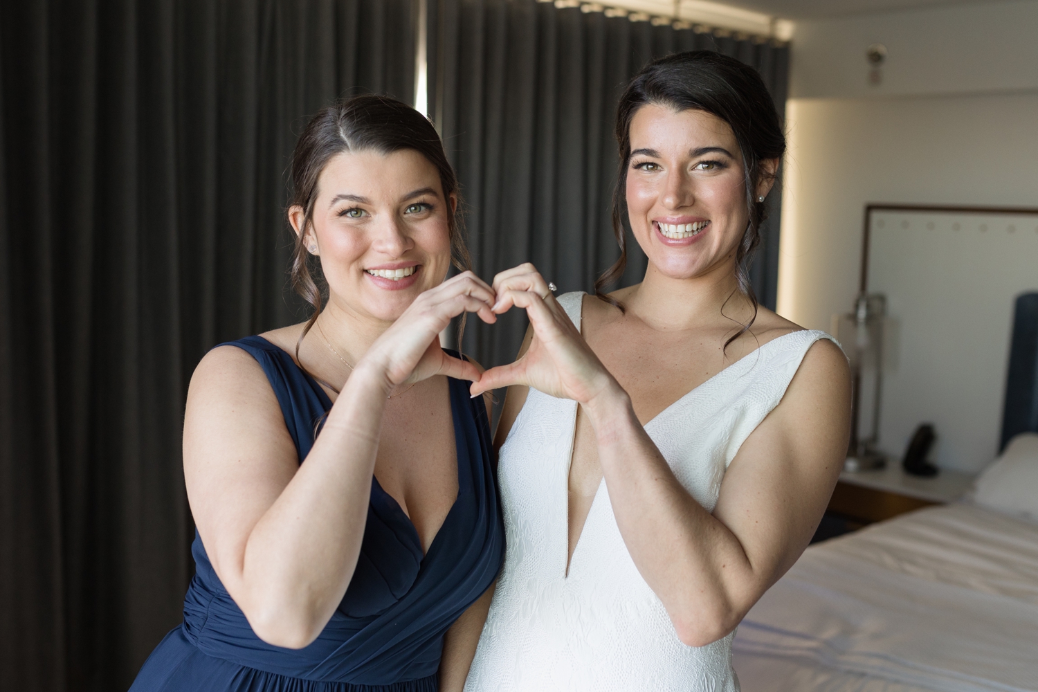 Annapolis Waterfront Hotel Wedding getting ready