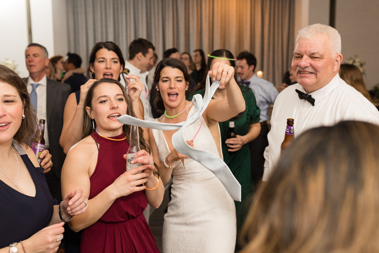 Annapolis Autograph Collection wedding reception dancing with Onyx Band