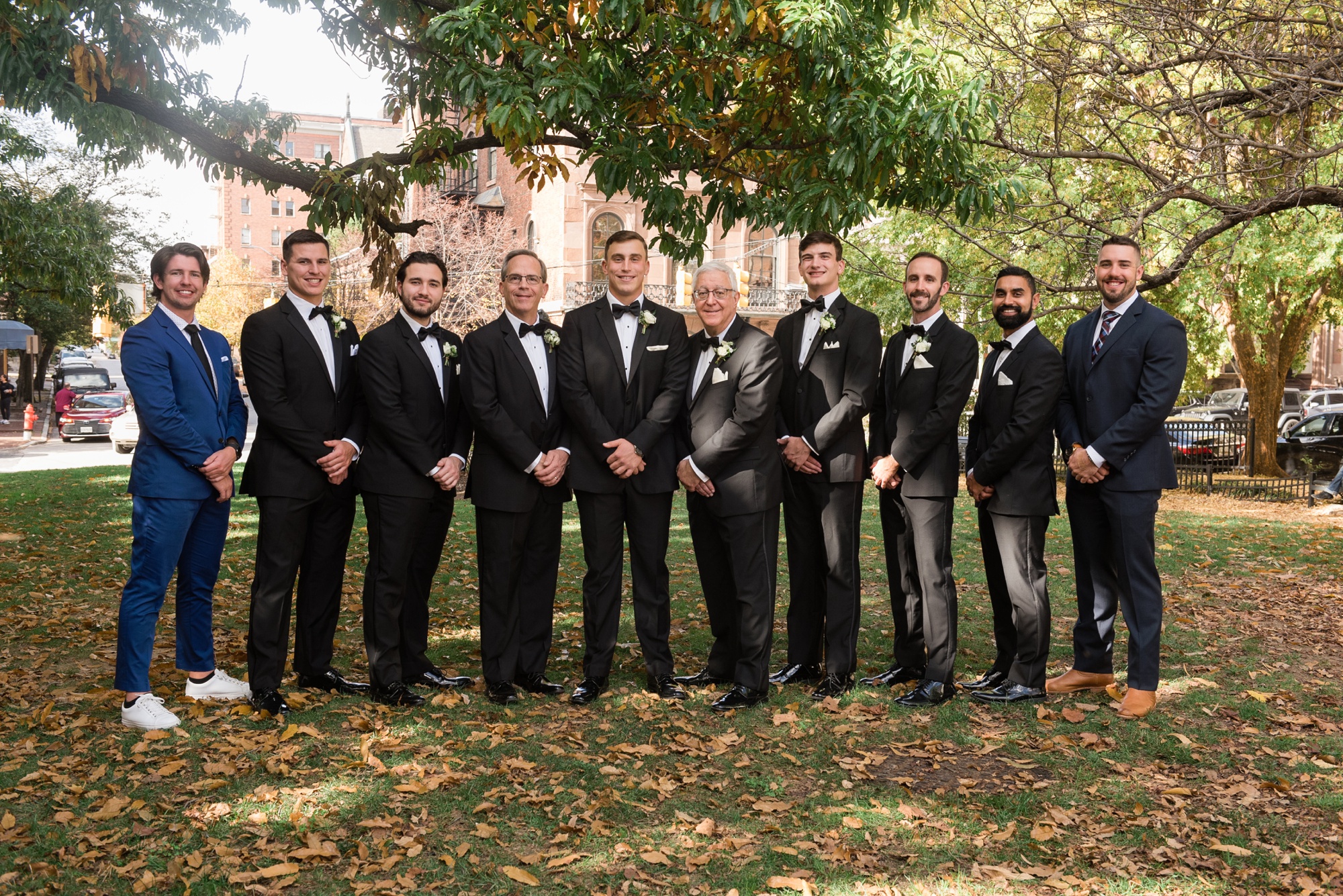 Engineers Club Mt Vernon wedding groomsmen outside in washington monument square