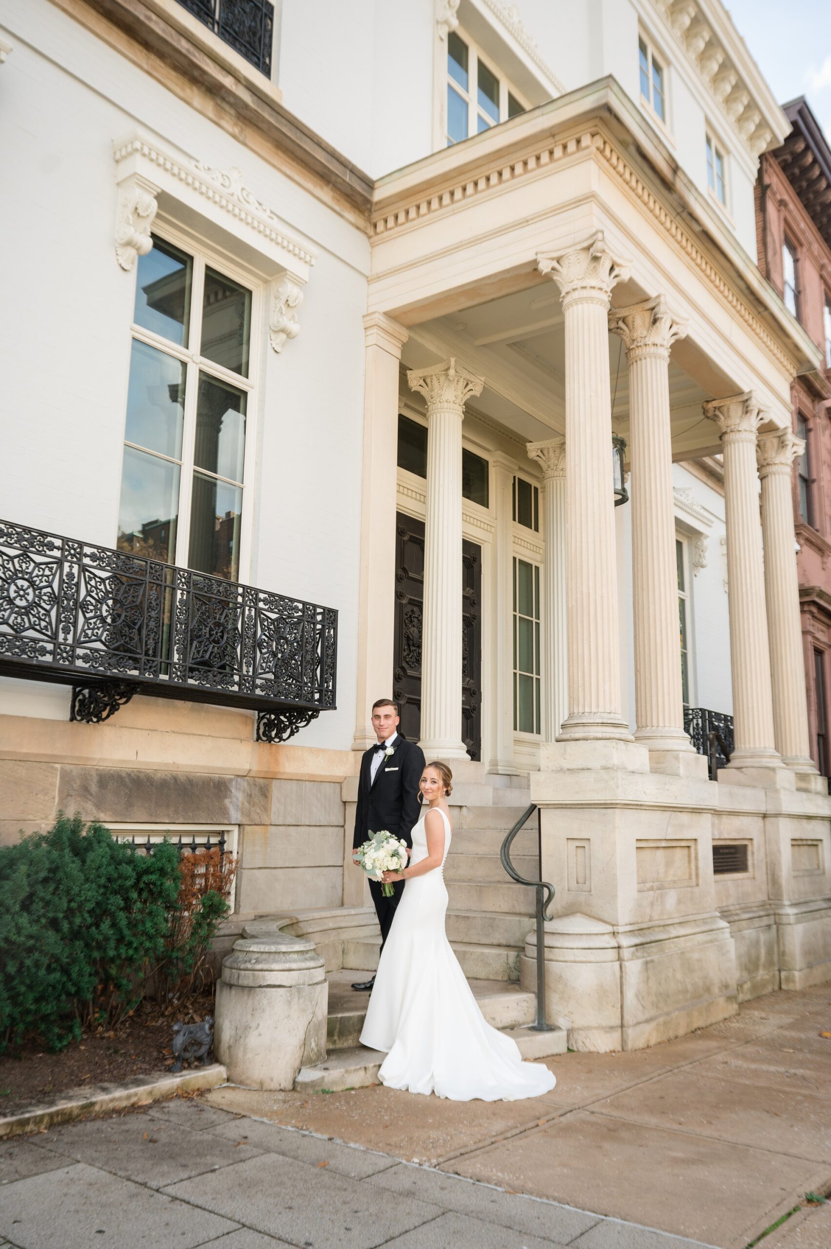 Engineers Club Baltimore Mount Vernon wedding couple photographs