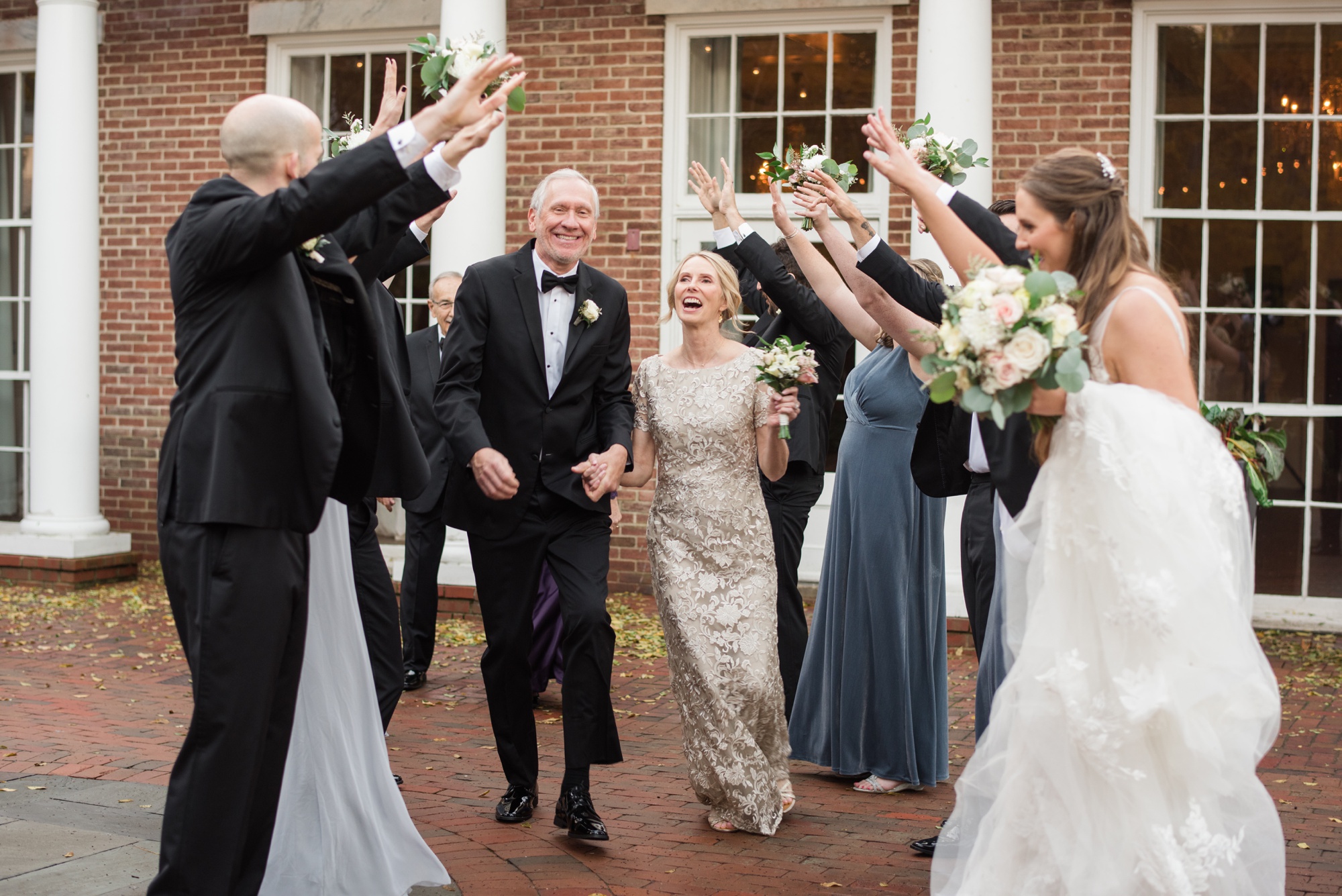 Tidewater inn winter wedding family photo in Easton Maryland