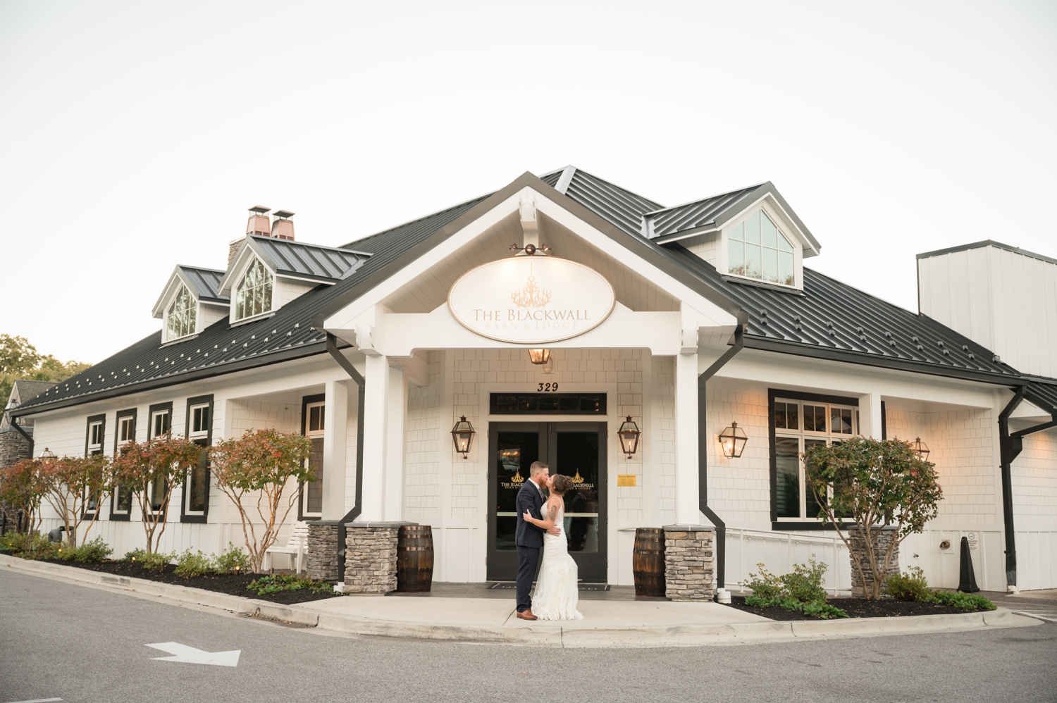 Blackwall Barn & Lodge wedding couple