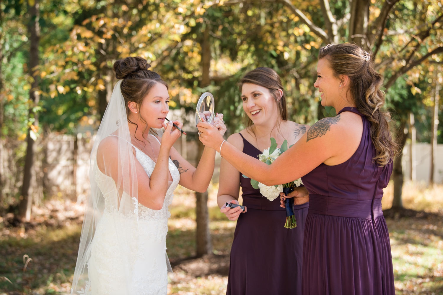 Blackwall Barn & Lodge wedding party photos