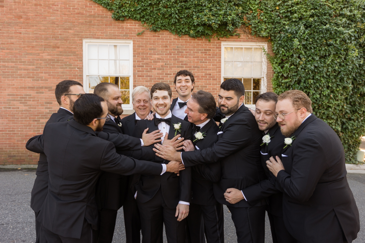 Tidewater Inn groom and groomsmen