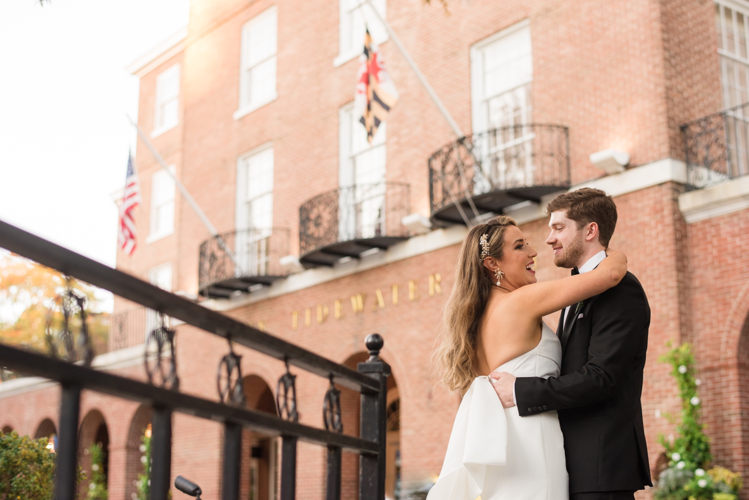 Tidewater Inn bride and groom in Easton wedding