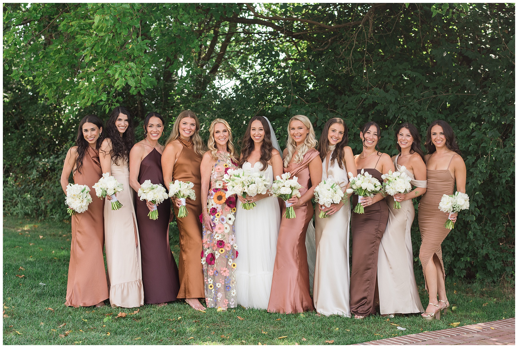 bridesmaids photo smiling