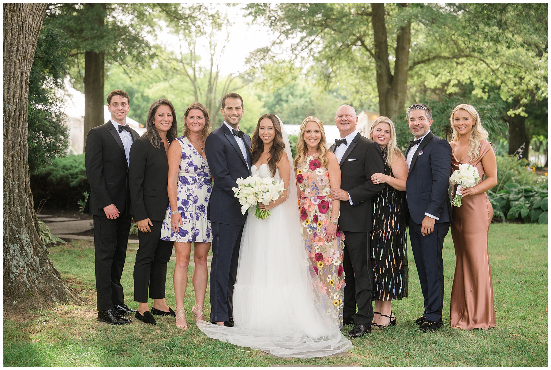 large family formal wedding photo