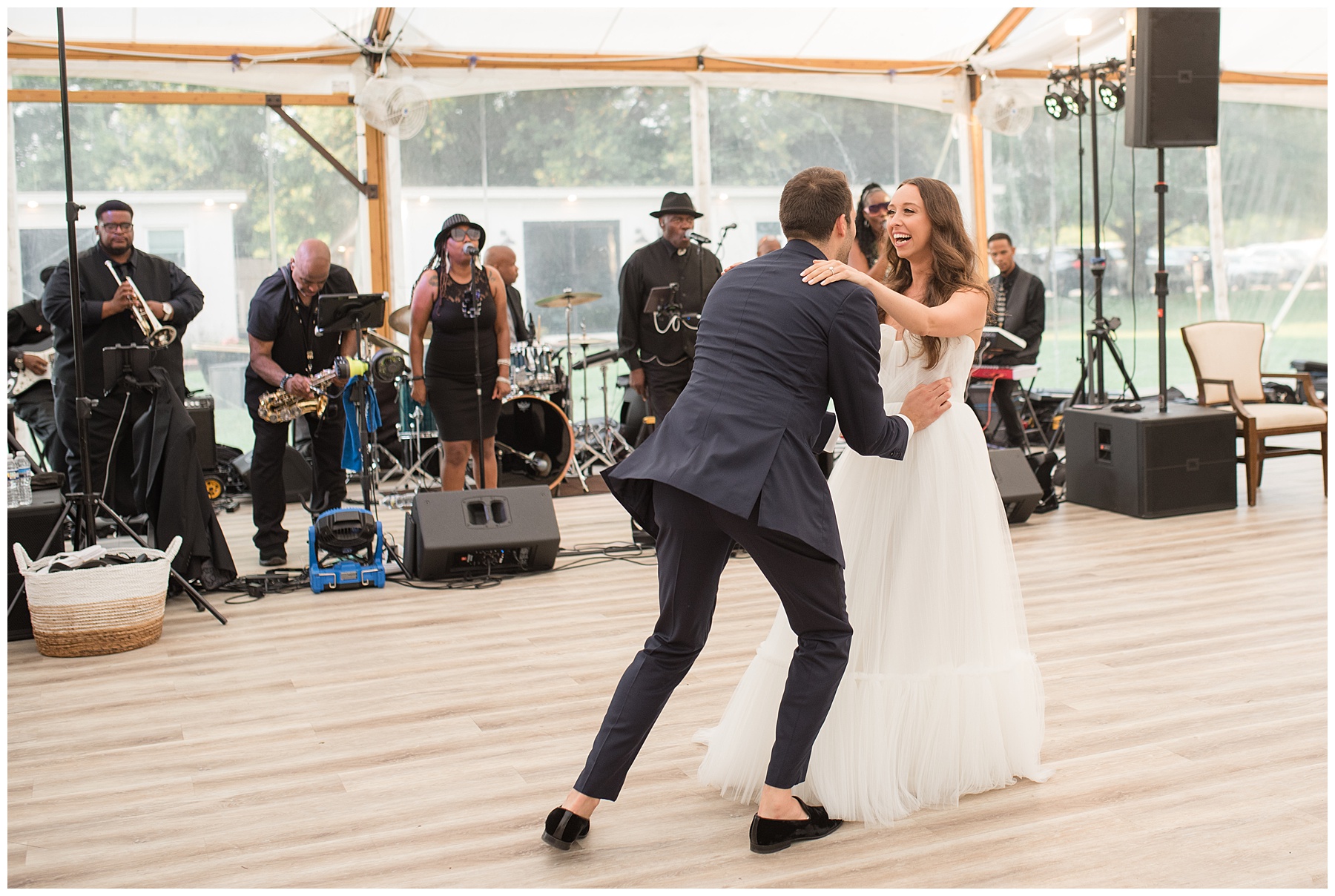 bride and groom first dance