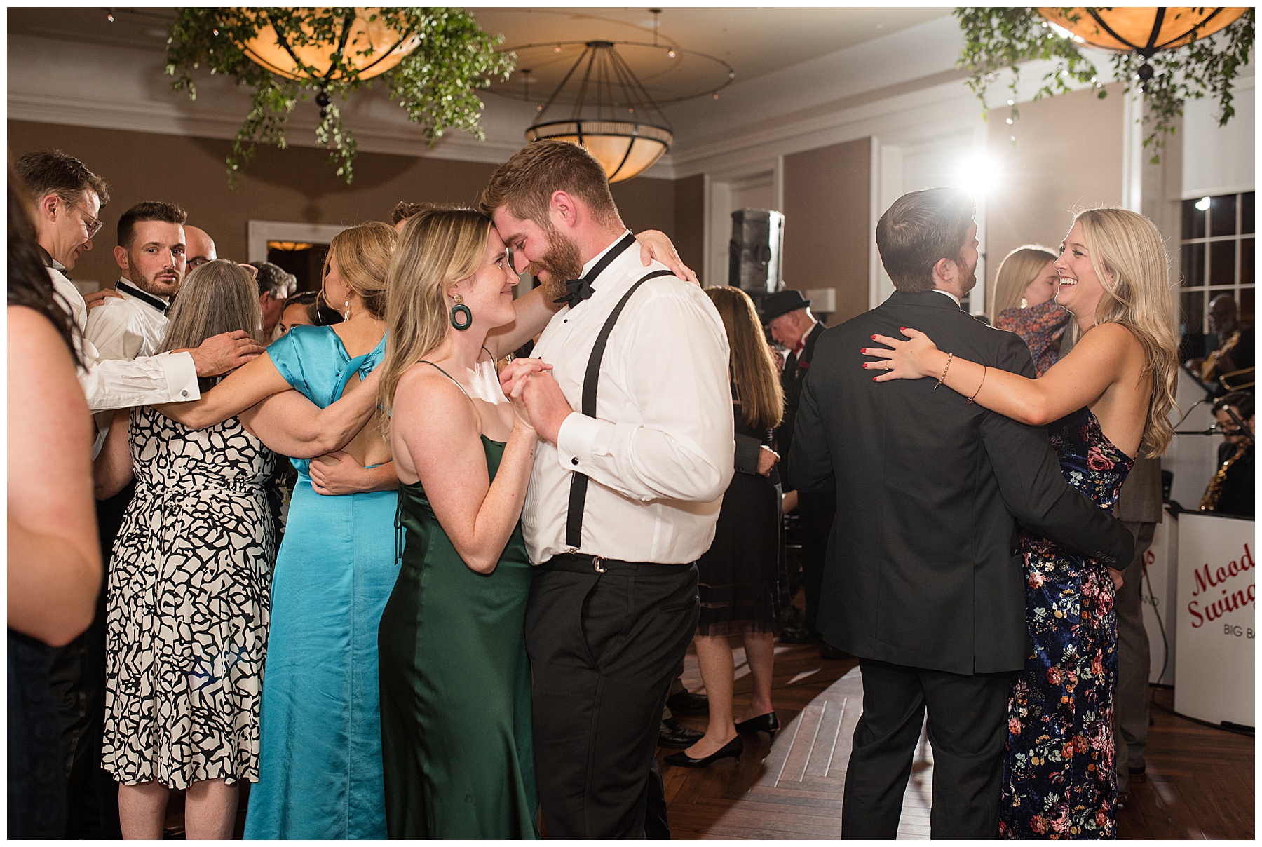 guests candid dancing