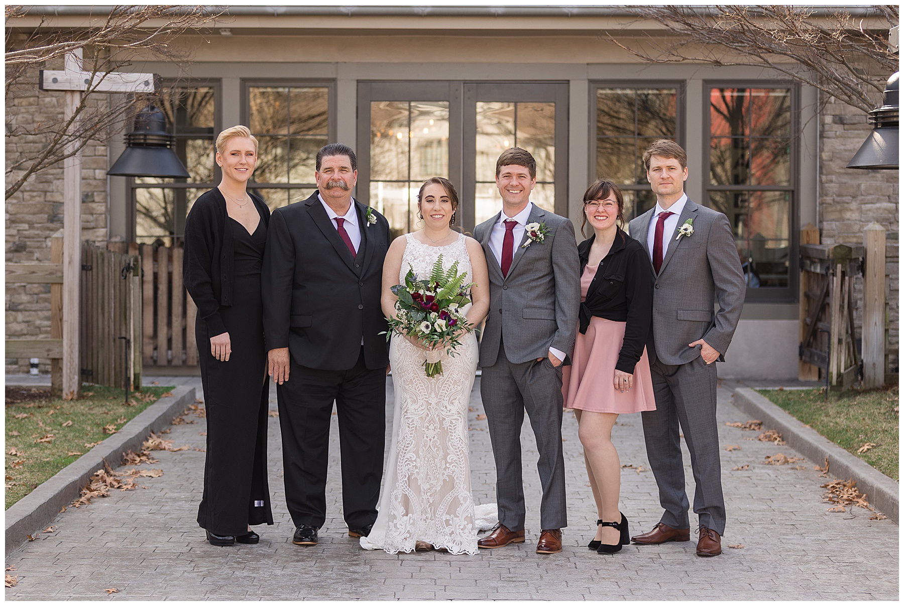 bride and groom with VIPs