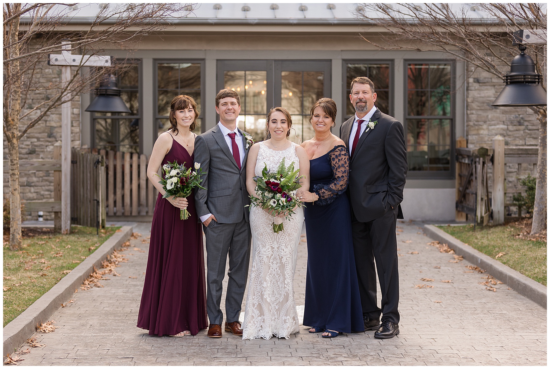 bride and groom with VIPs