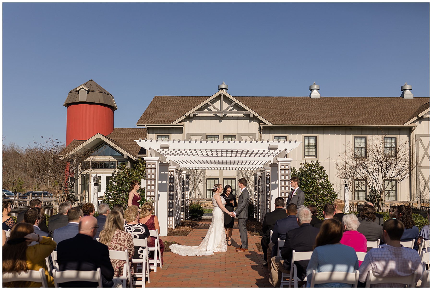 wedding ceremony at chesapeake bay beach club inn