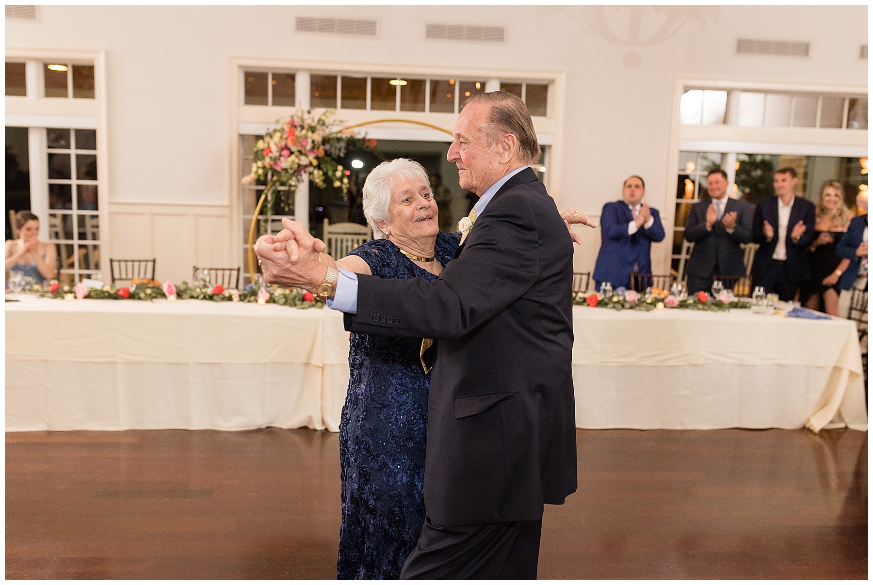 wedding candid guests dancing