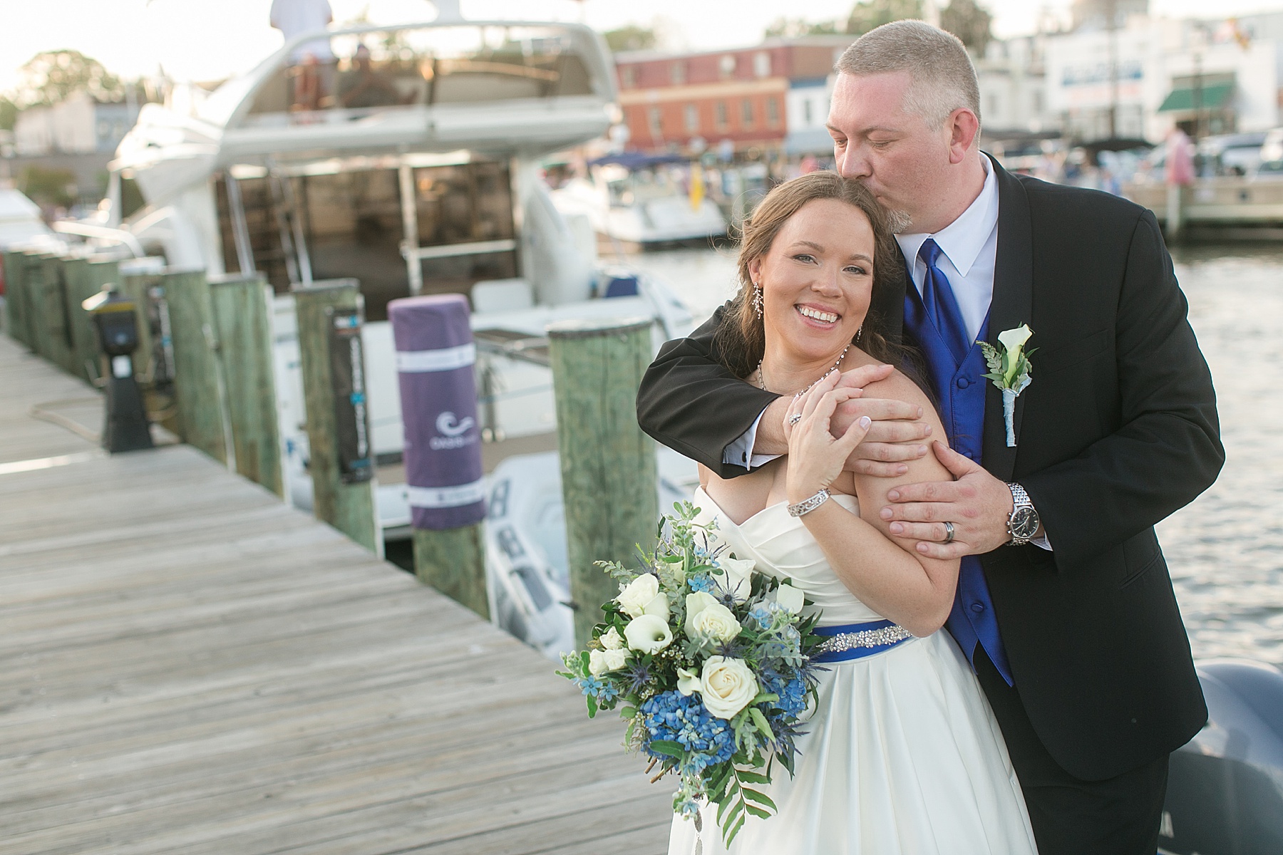 bride and groom annapolis pier