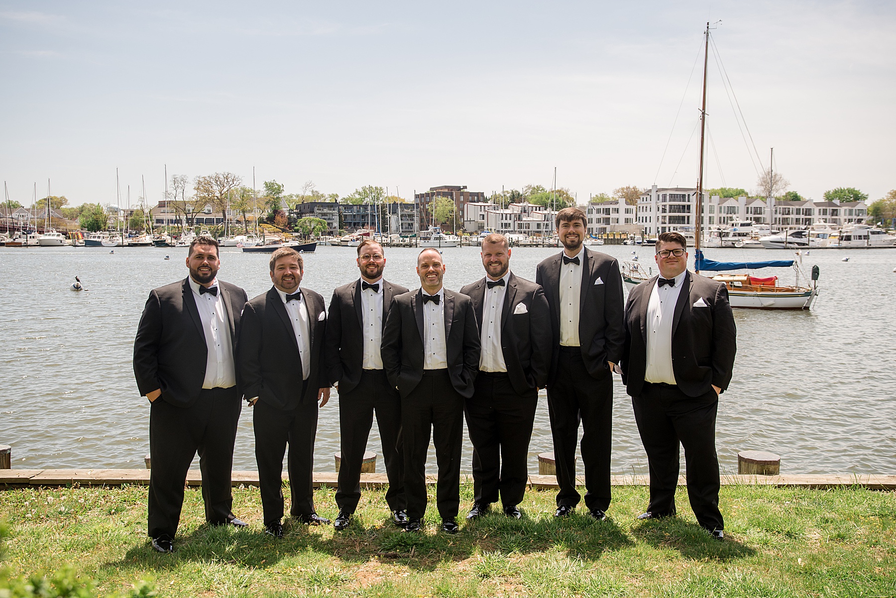 groom and groomsmen