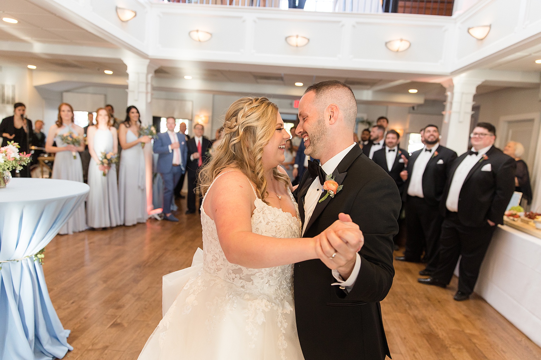 bride and groom first dance