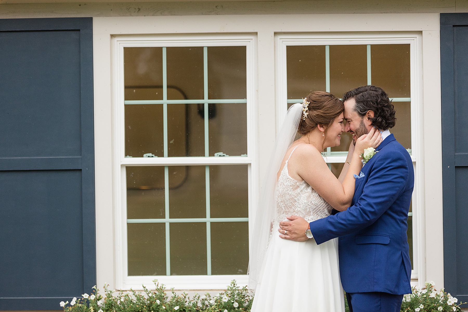 bride and groom portrait