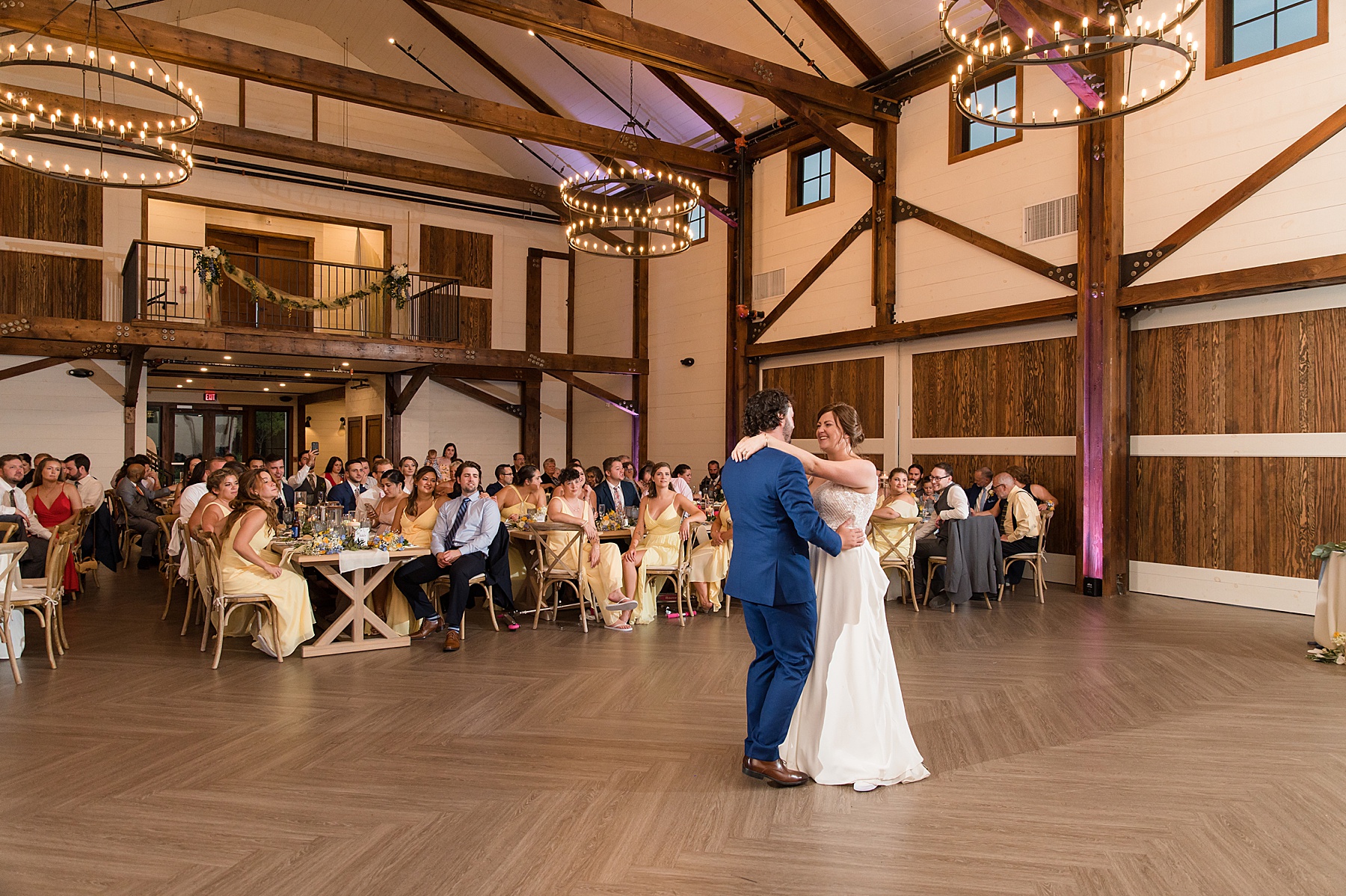 bride and groom first dance