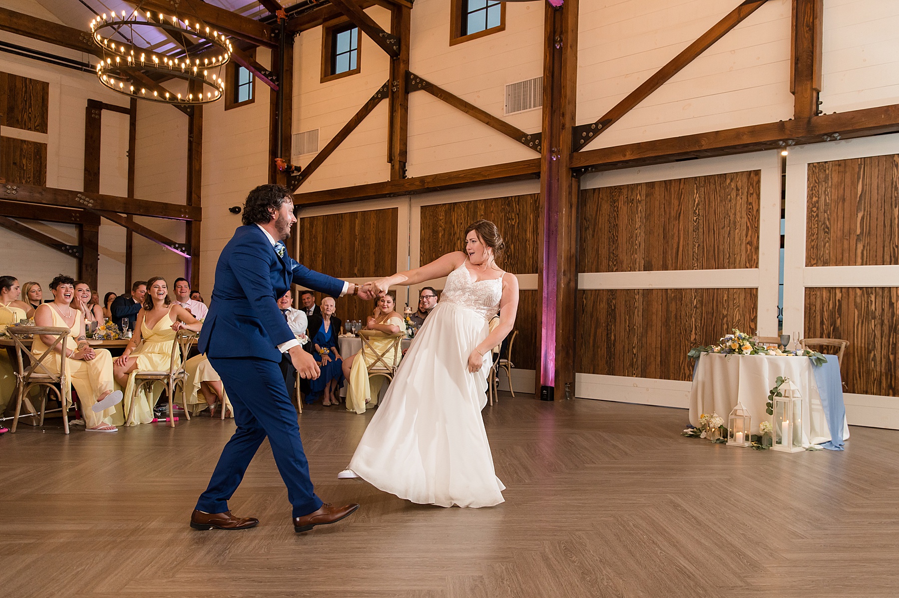 bride and groom first dance