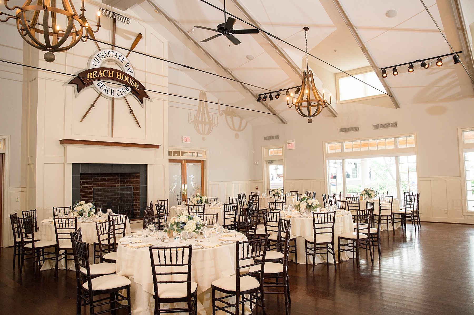 reception room details