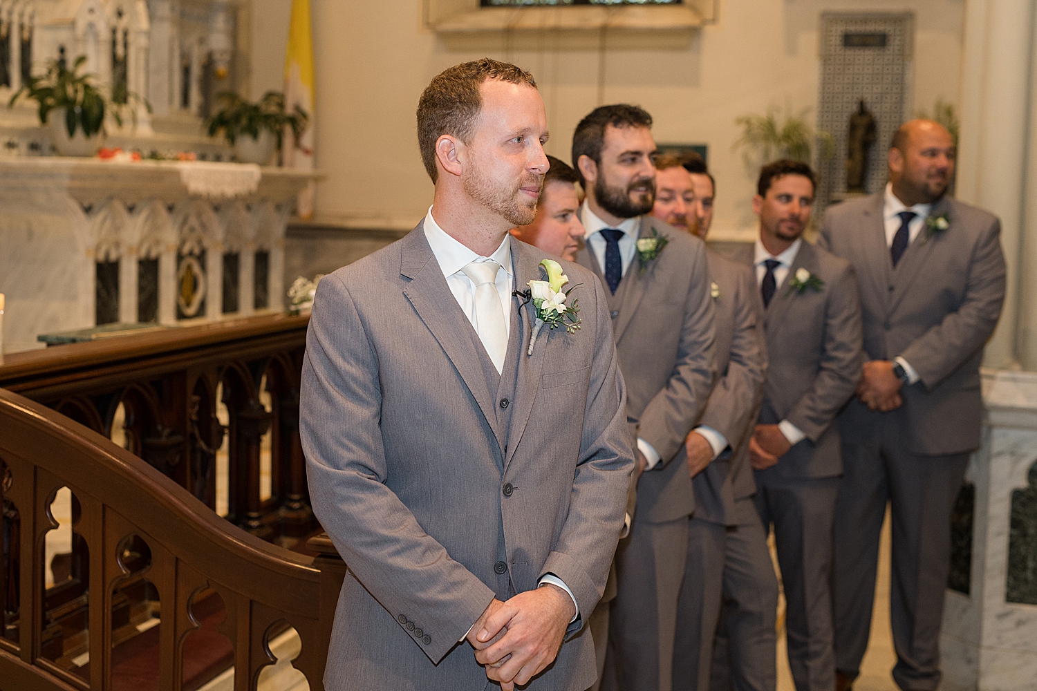 groom waiting for bride during ceremony