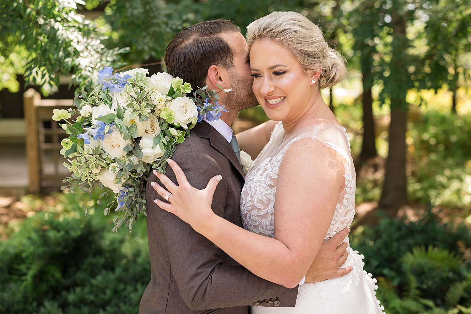 wedding couple portrait