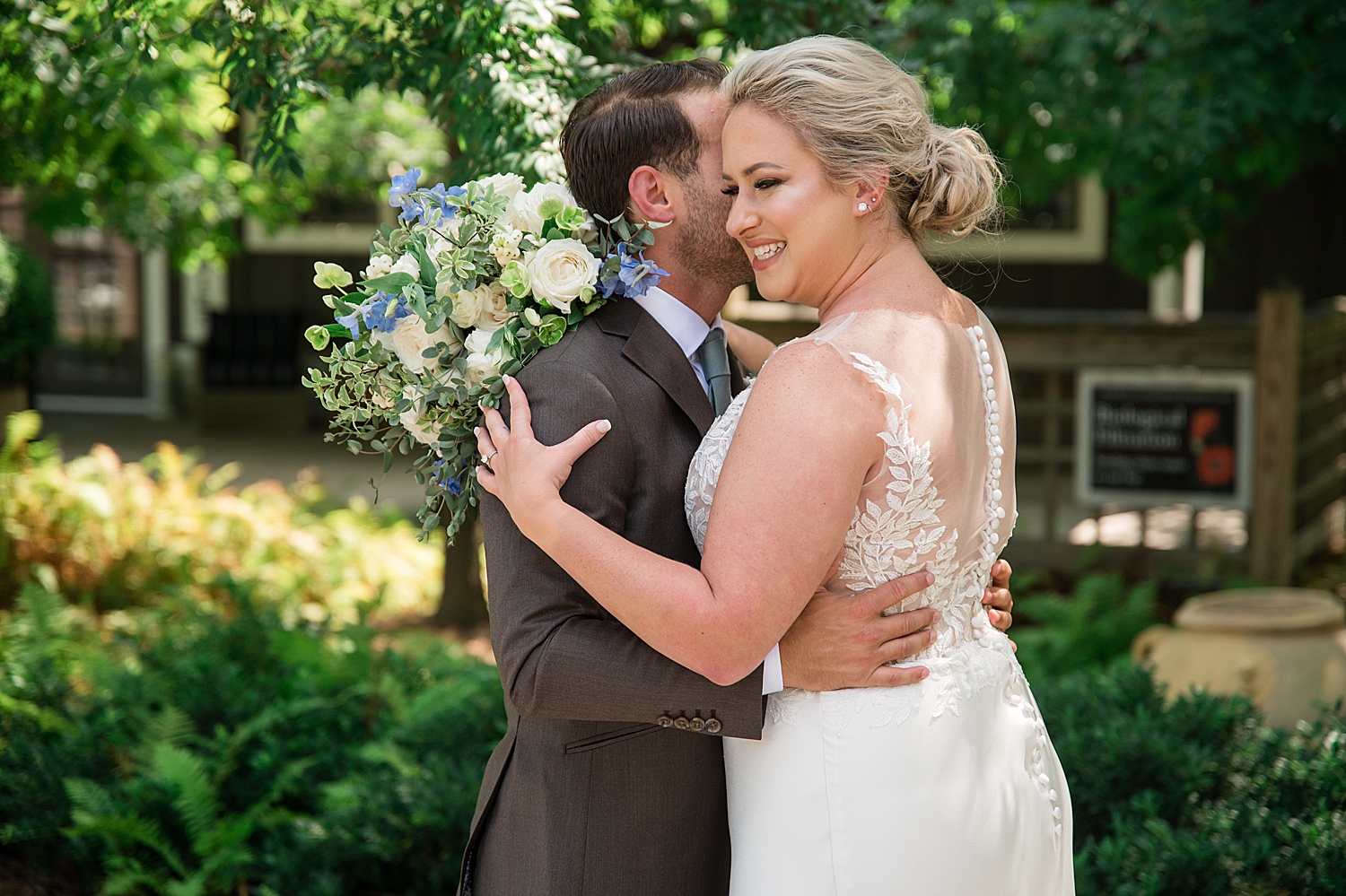 wedding couple portrait