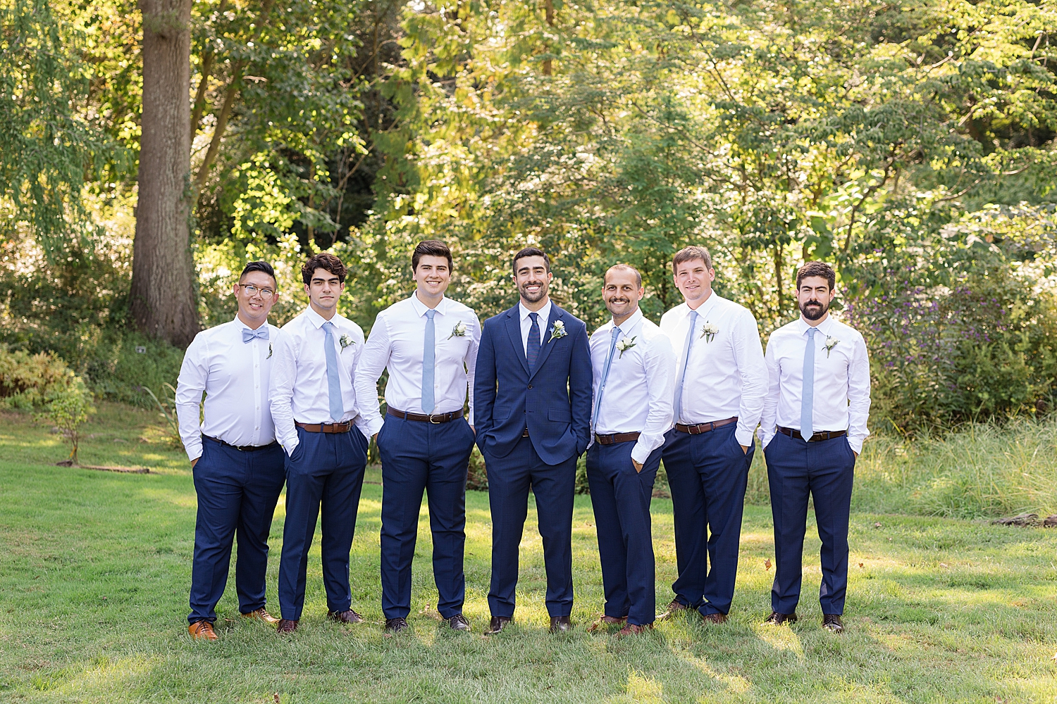 groom and groomsmen