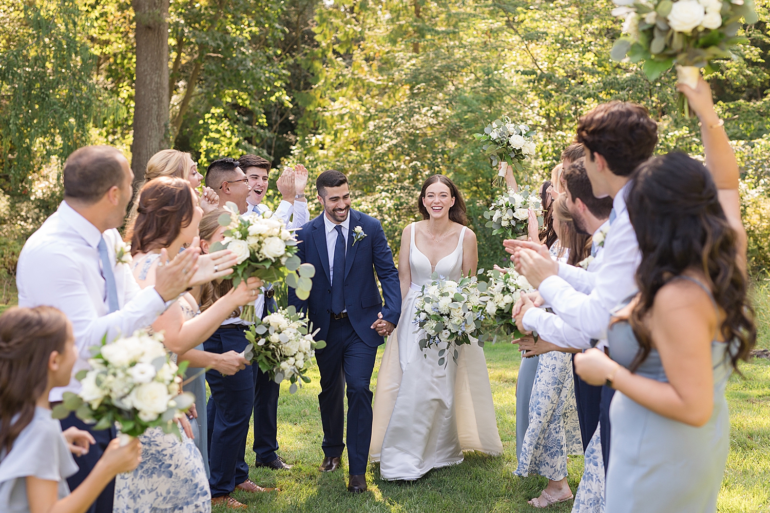 full wedding party tunnel