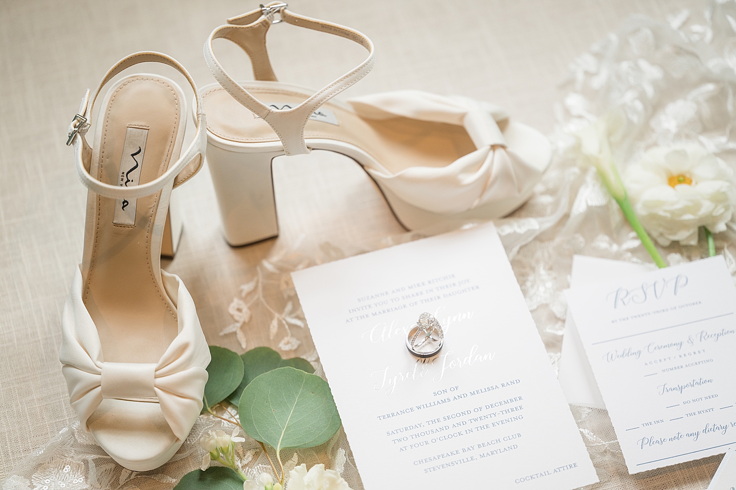 wedding details bridal shoes invitation