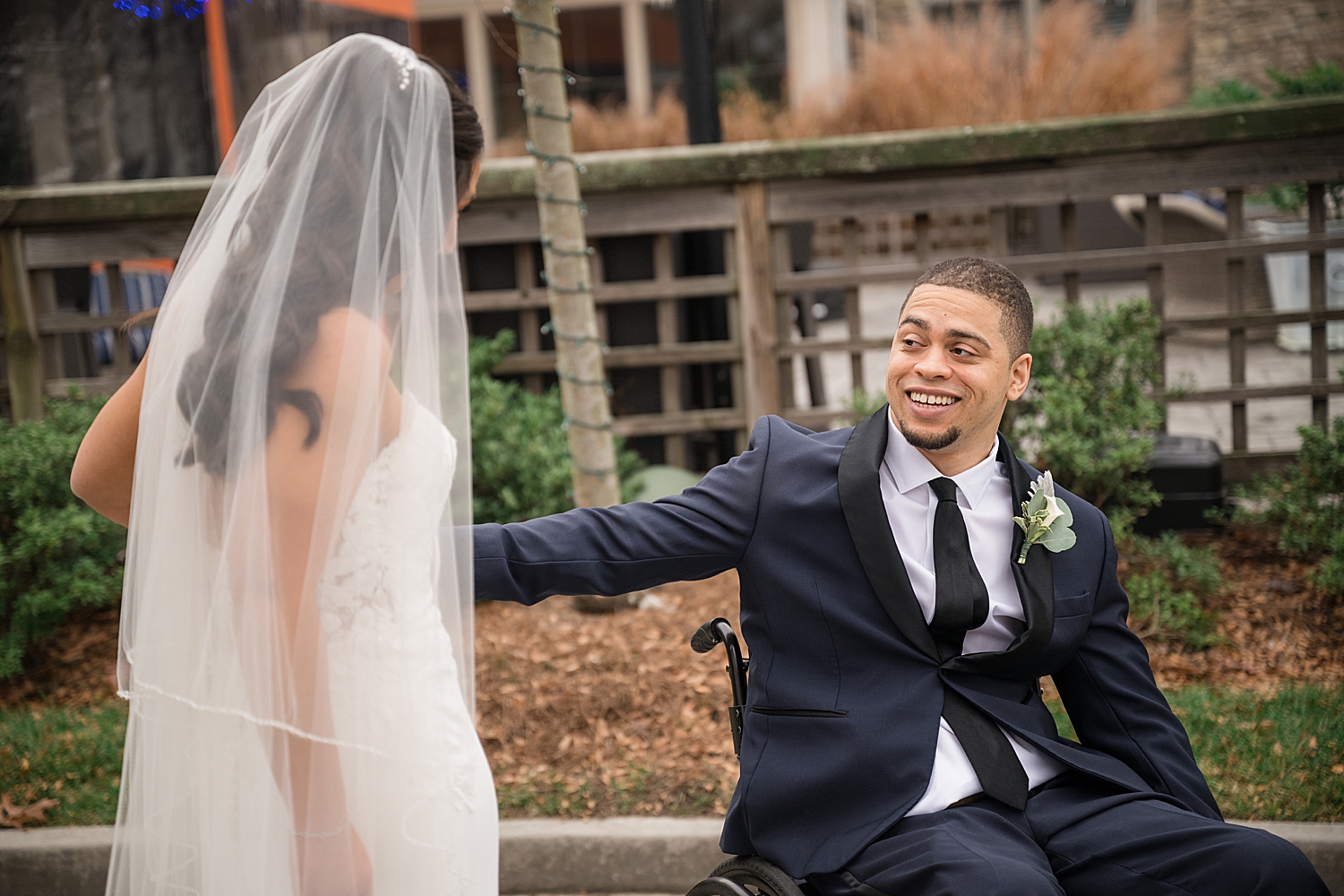 bride and groom first look courtyard