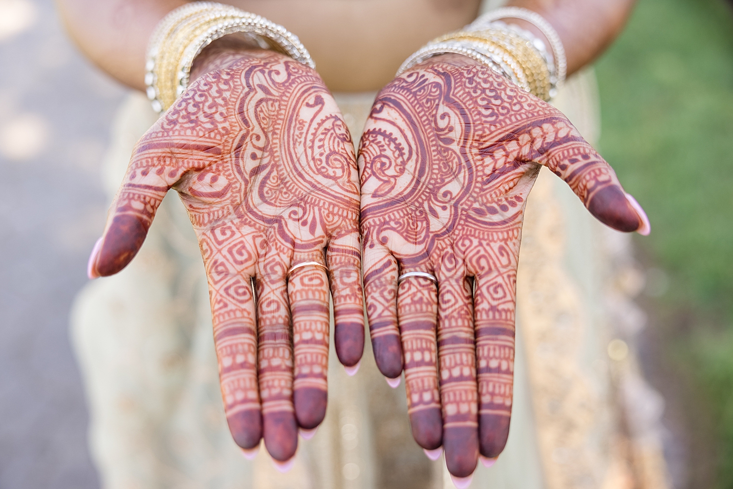 indian bride's wedding henna