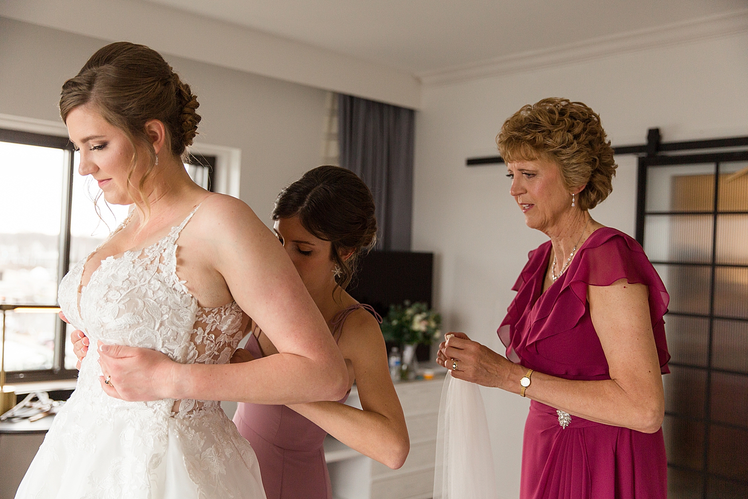 bride getting ready