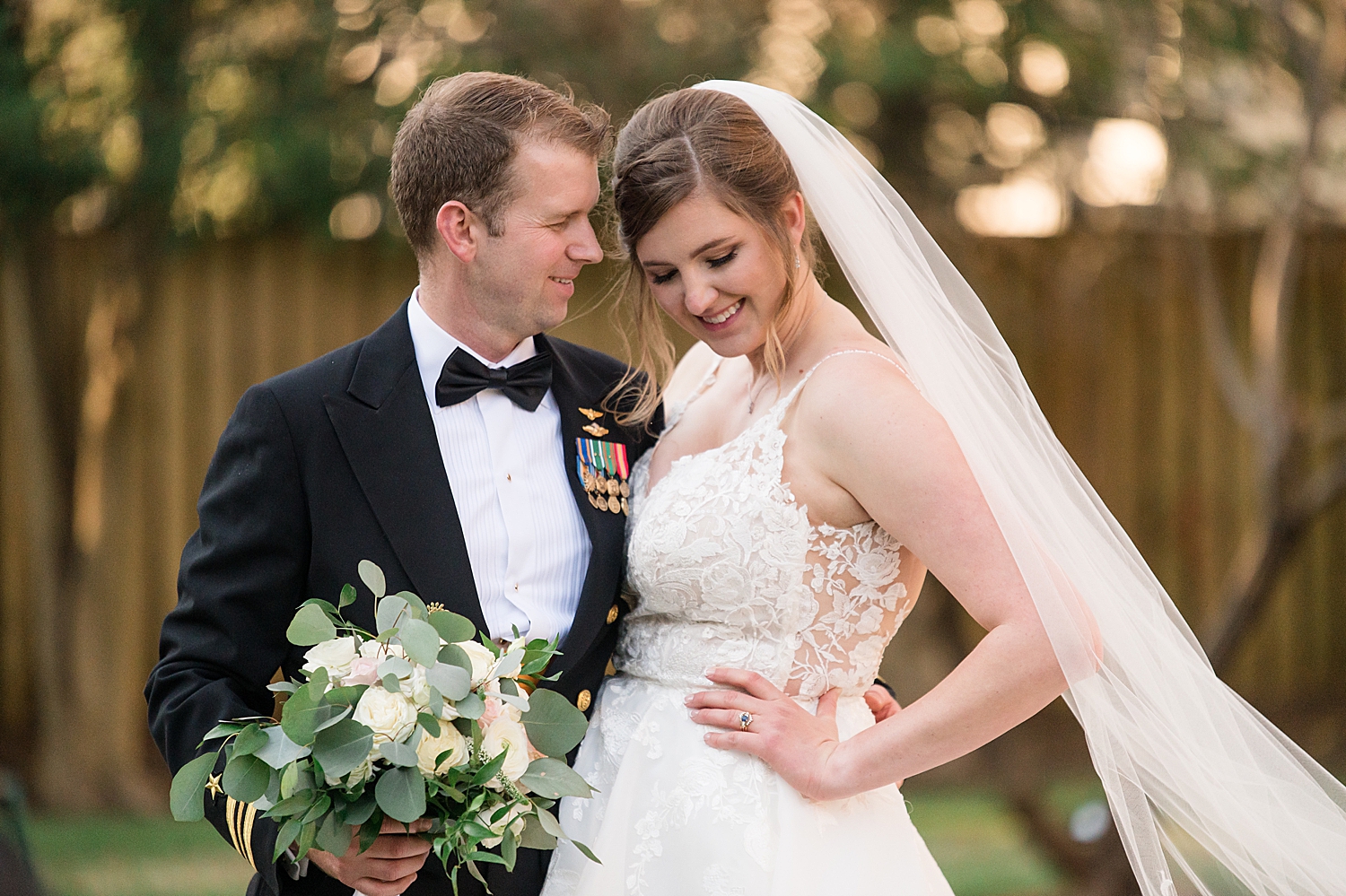 couple portrait in usna garden