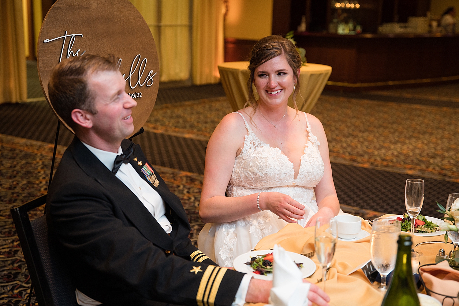 wedding toasts bride and groom reactions