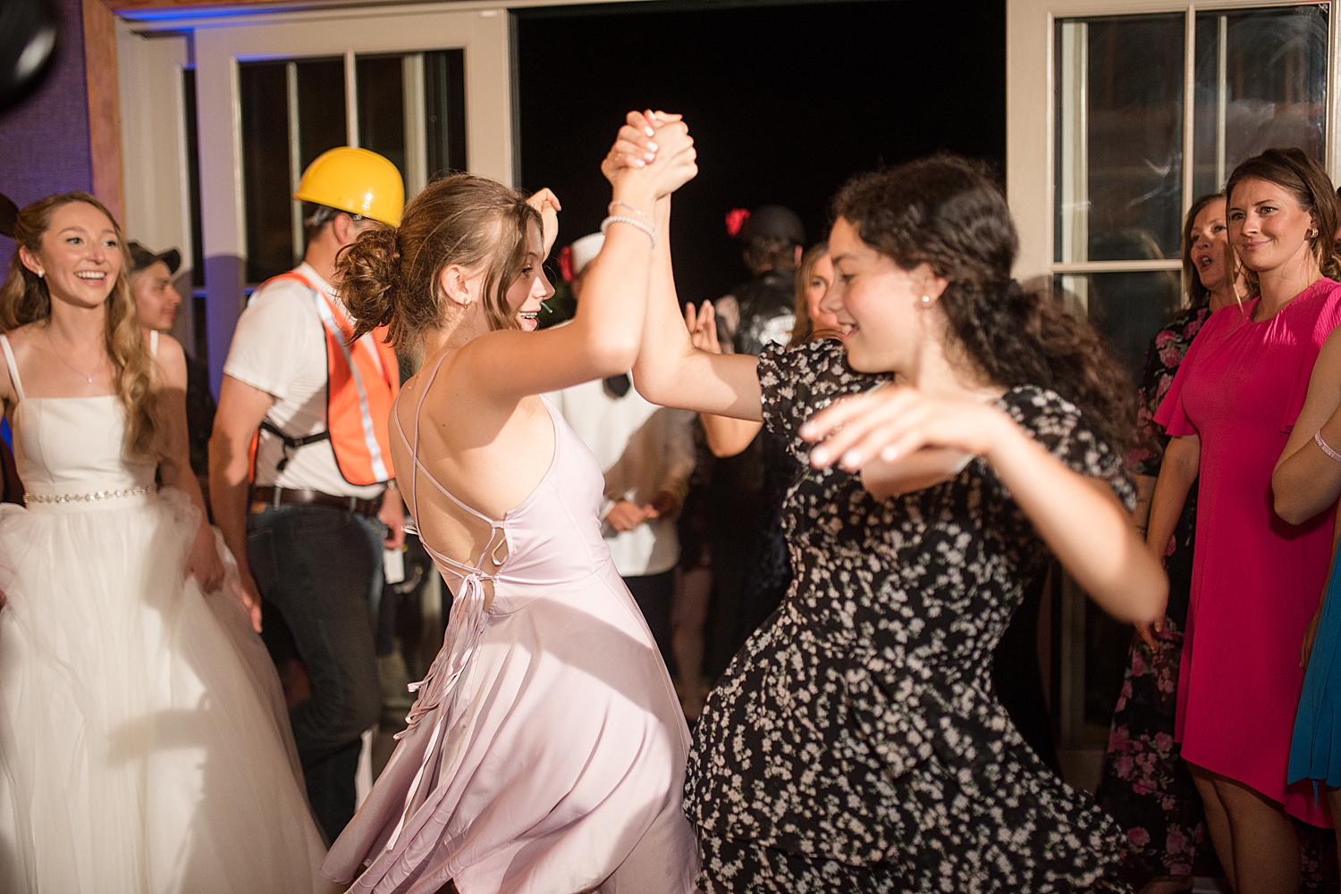 candid guests dancing