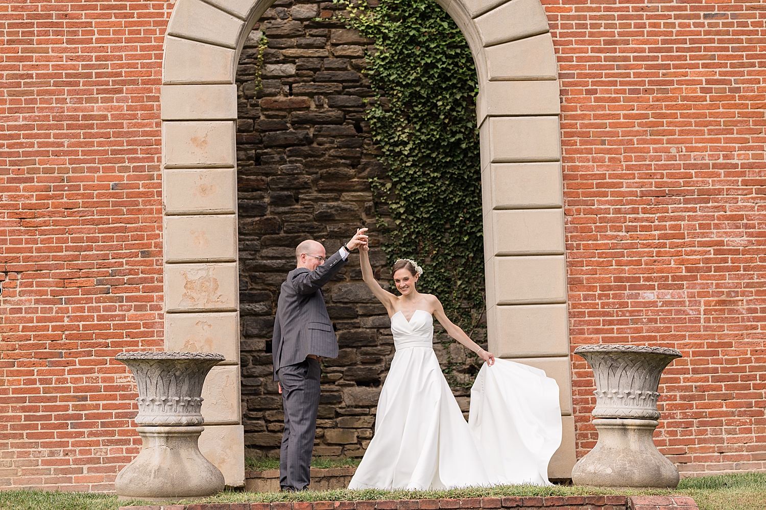 bride and groom portrait spin brick