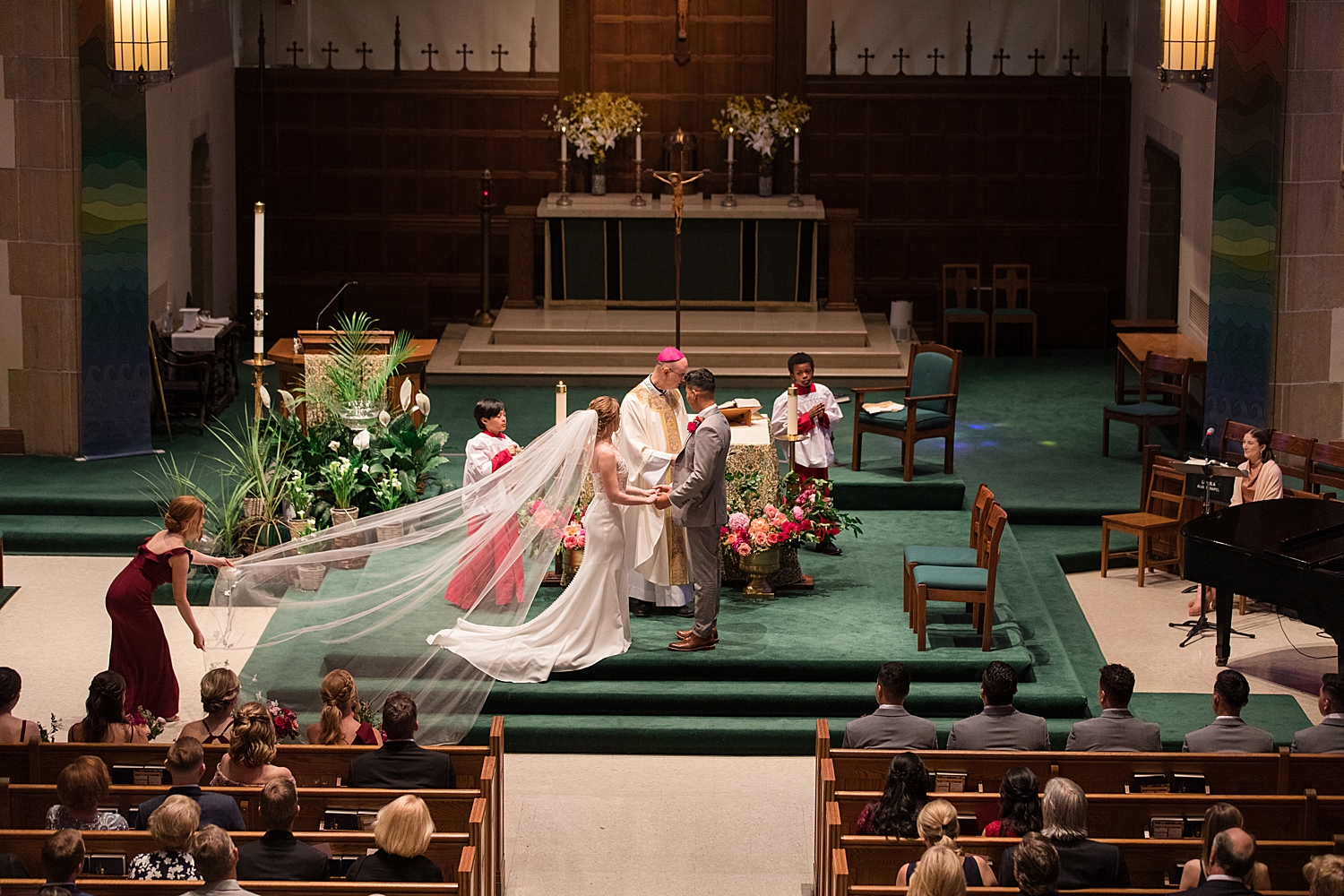 chapel catholic ceremony