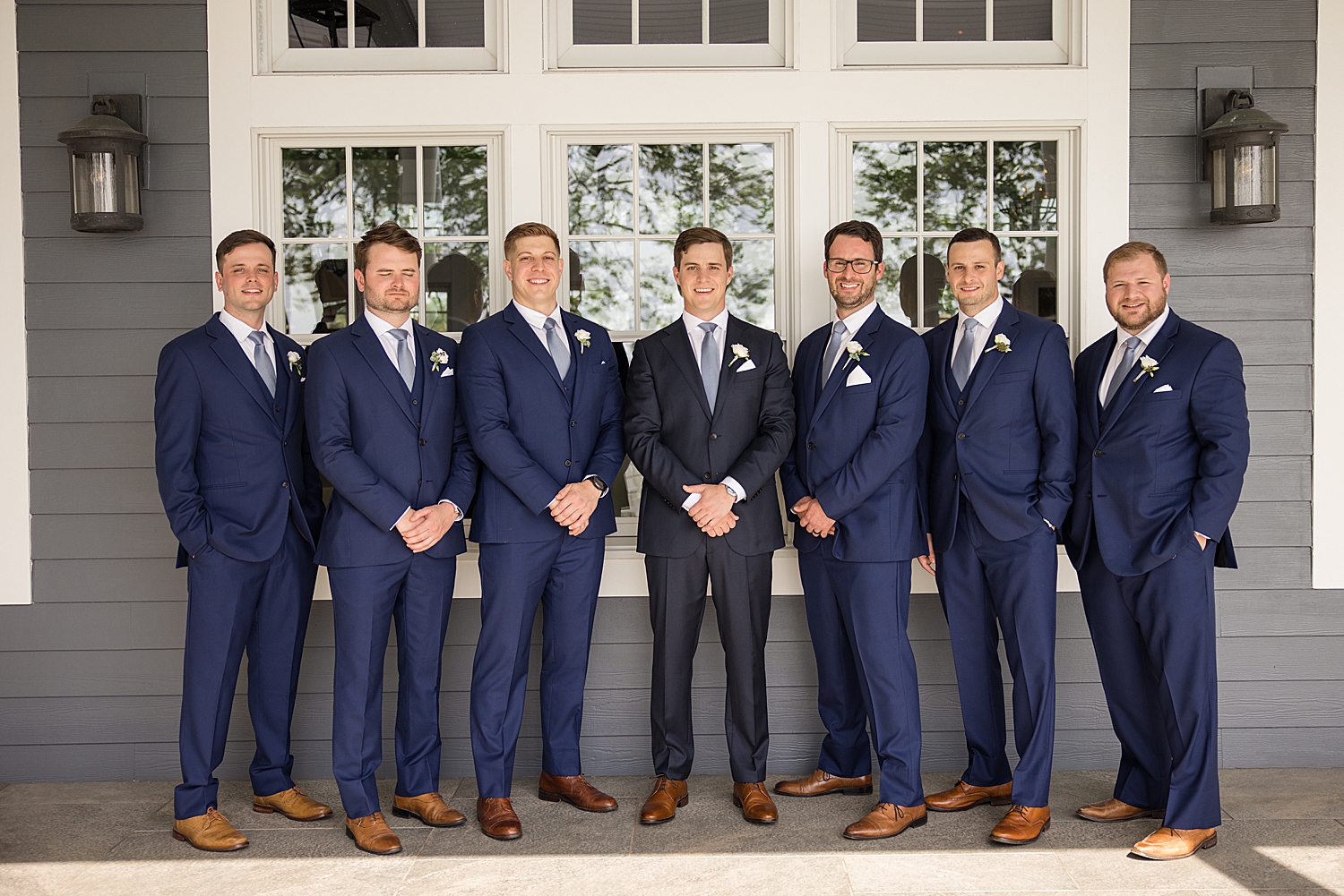 groom and groomsmen portrait