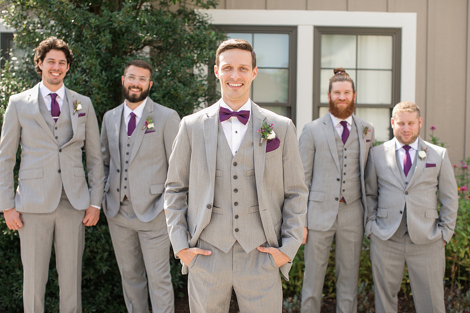 groom and groomsmen portrait