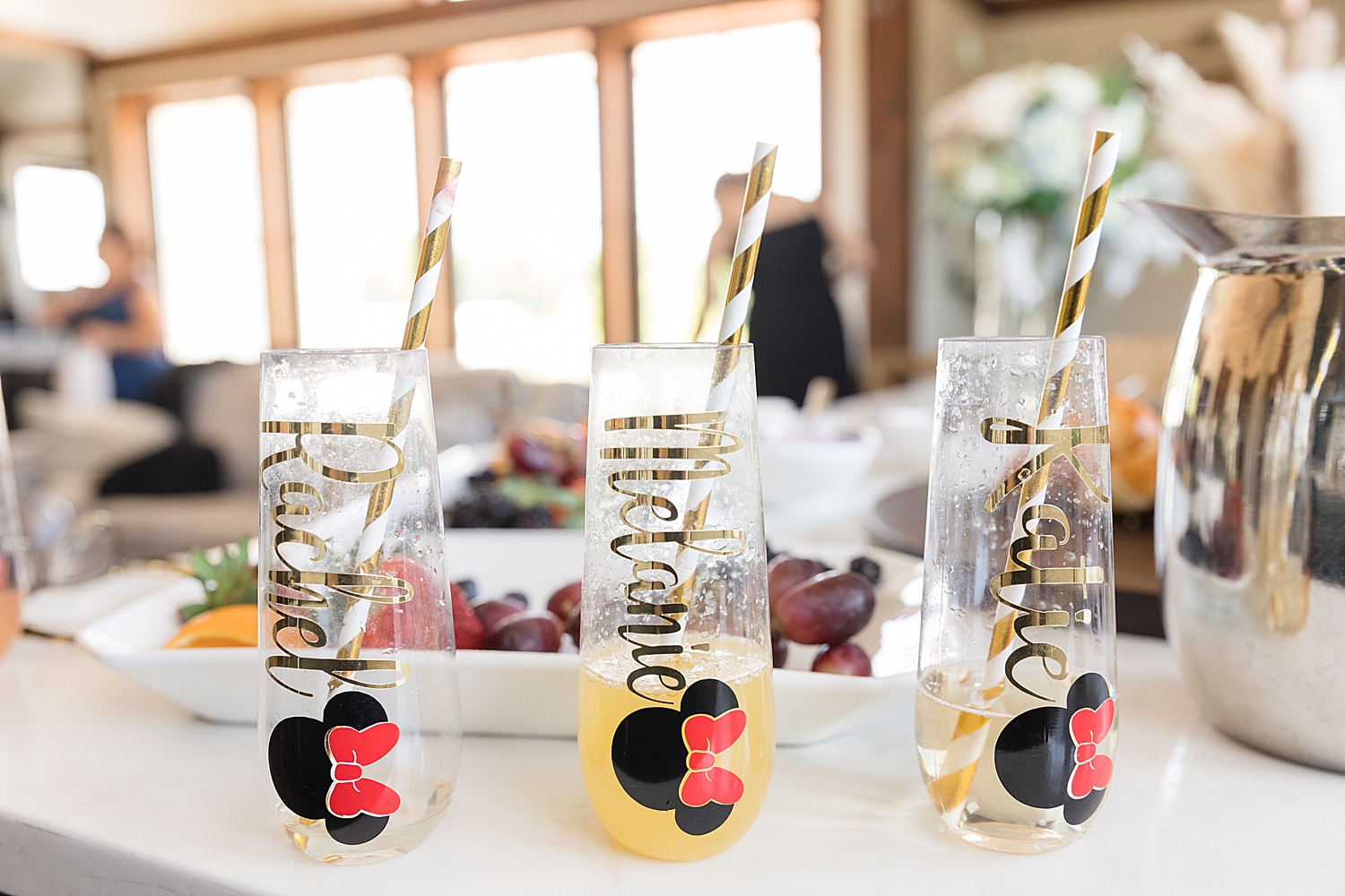 bridesmaids customized minnie champagne flutes