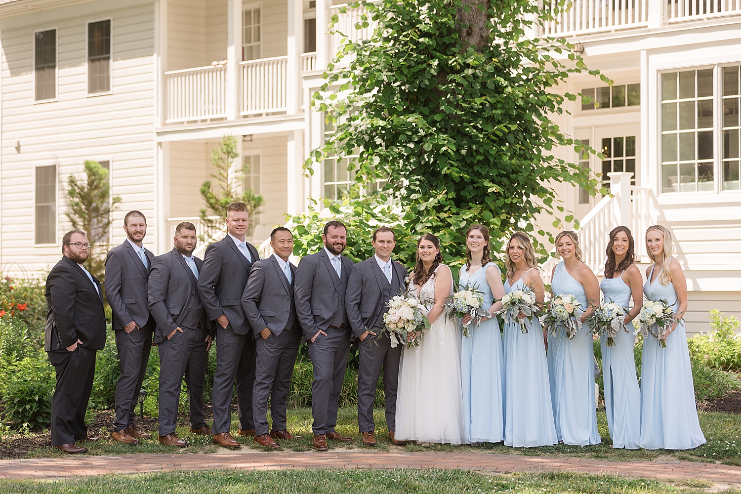 full wedding party portrait