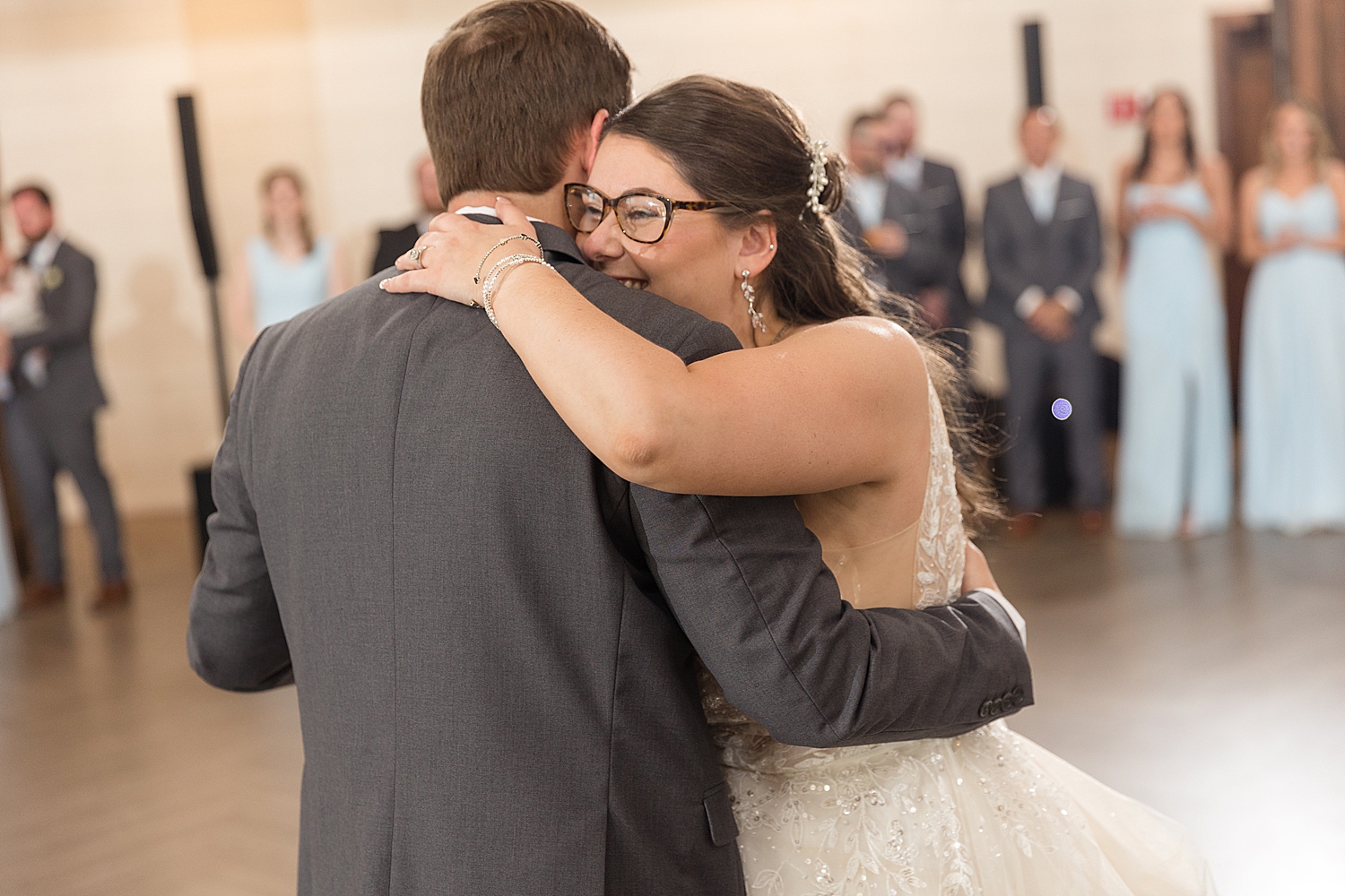 bride and groom first dance