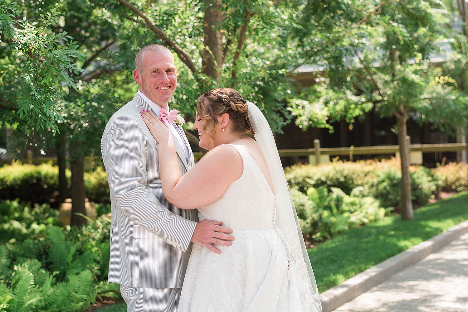 first look between bride and groom chesapeake bay beach club